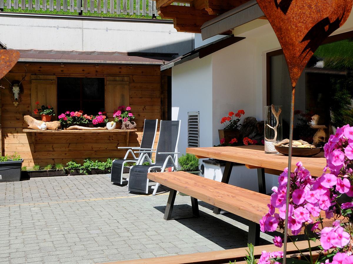 Hotel Burgschrofn Tux Kültér fotó